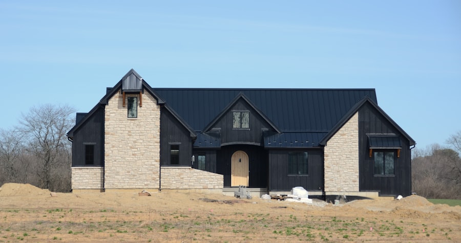 Board and Batten: The Vertical Siding Dominating New Builds